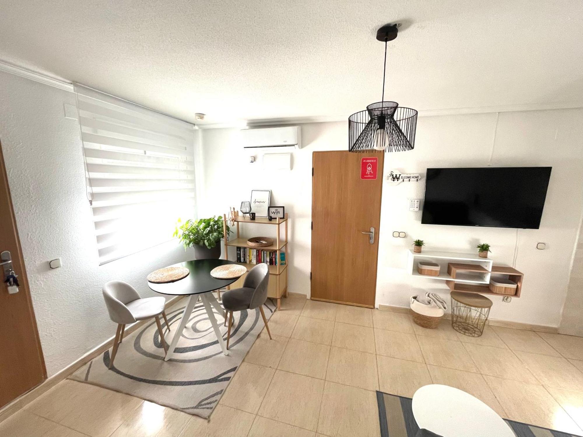 Pretty Bungalow With Private Terrace Polop Bagian luar foto